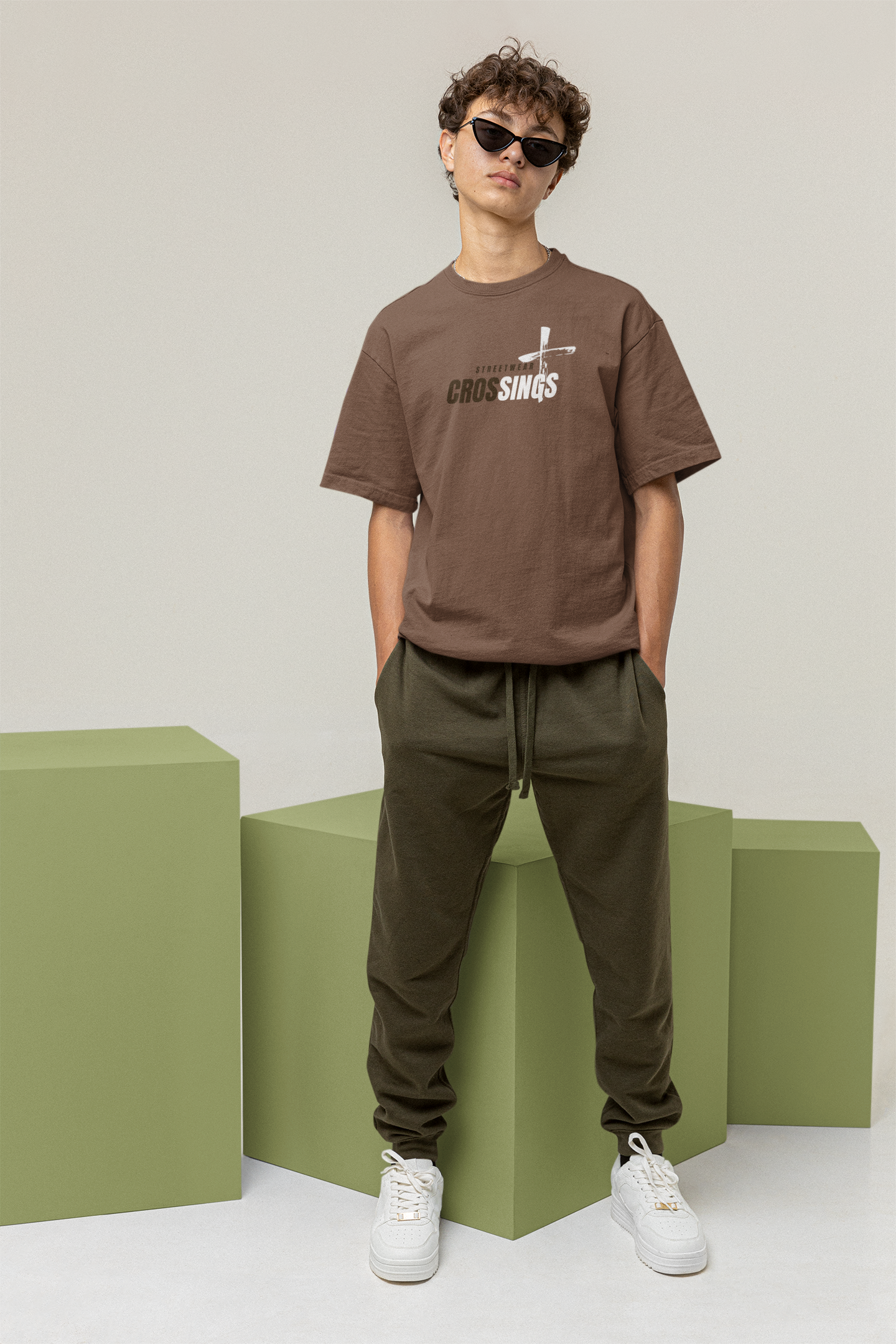 Oversized Crossings Streetwear Signature by B